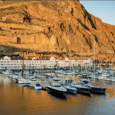 Captivating 2-Bed Apartment In Aguadulce Aguadulce  Bagian luar foto