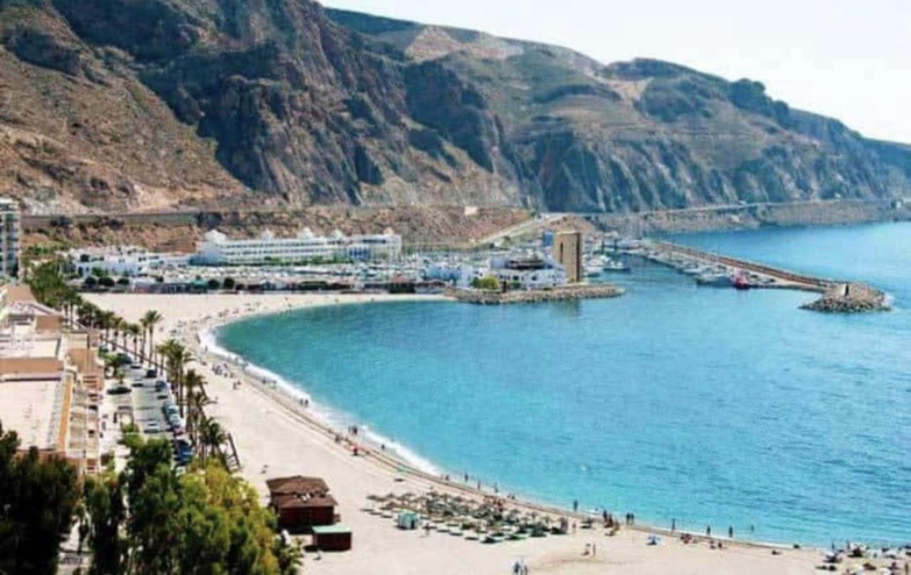 Captivating 2-Bed Apartment In Aguadulce Aguadulce  Bagian luar foto