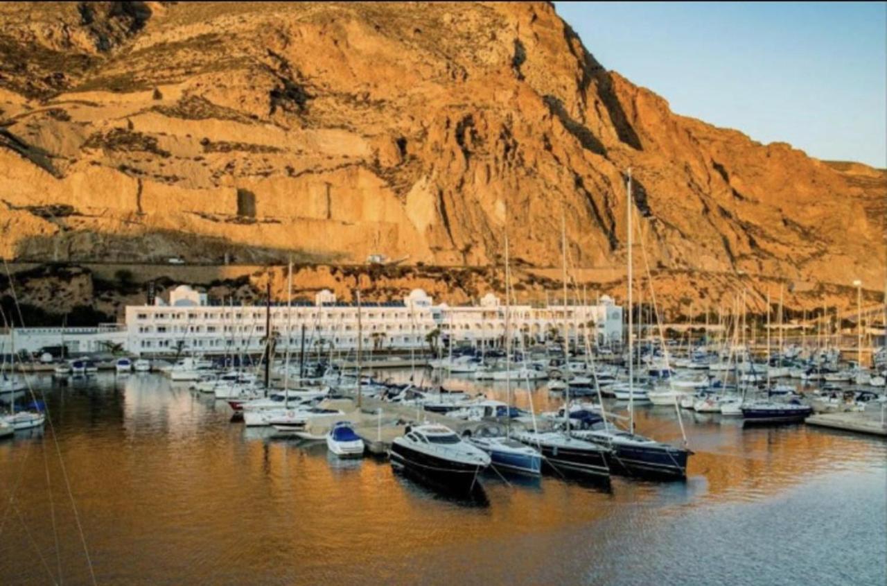 Captivating 2-Bed Apartment In Aguadulce Aguadulce  Bagian luar foto